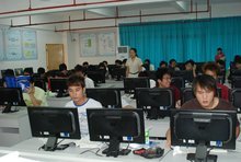 深圳大学广州现代学院教学中心 计算机技术培训的卓越平台